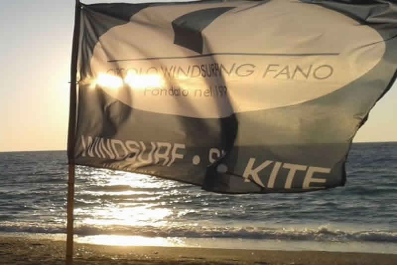 circolo windsurf grate